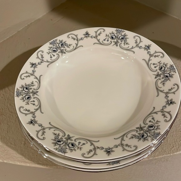 VTG- Johann Haviland Bavaria Rhineland 4 Wide Rimmed Soup Bowls - Picture 3 of 10